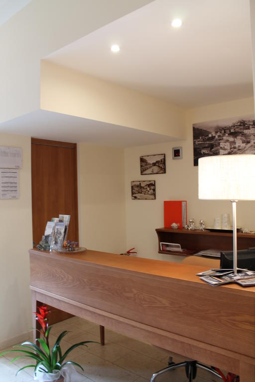 Hotel Ristorante Mariano Stigliano  Εξωτερικό φωτογραφία